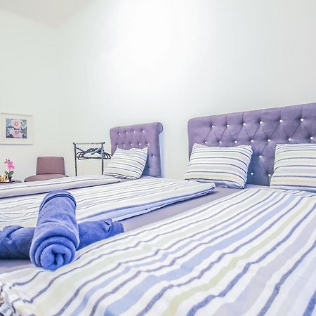 Comfortable Accommodations In The Alterlaa Area Lv3 Wien Exterior foto